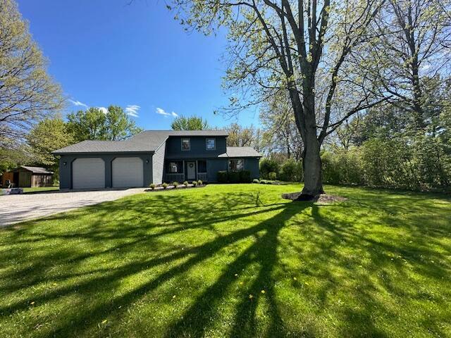 Beautiful Custom One-Owner Home on Private 1 Acre Parcel, Olentangy Schools.