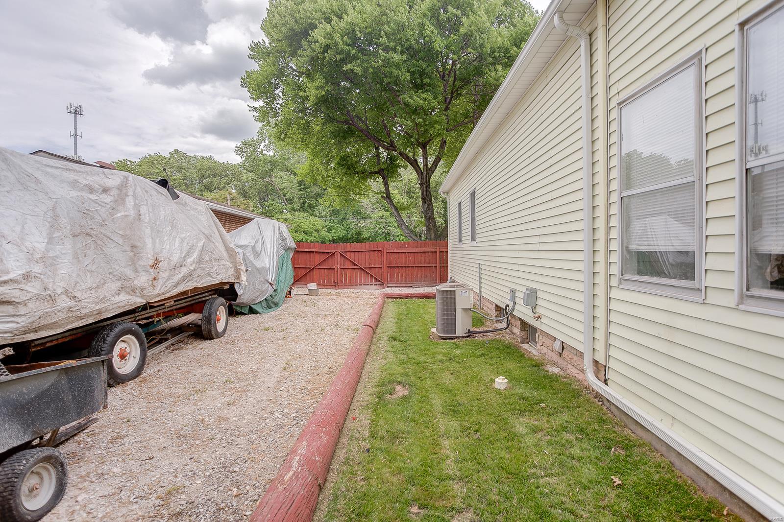 4113 Old Alton Road Granite City, IL 62040 - Photo 18 of 28 Gallery Image 18