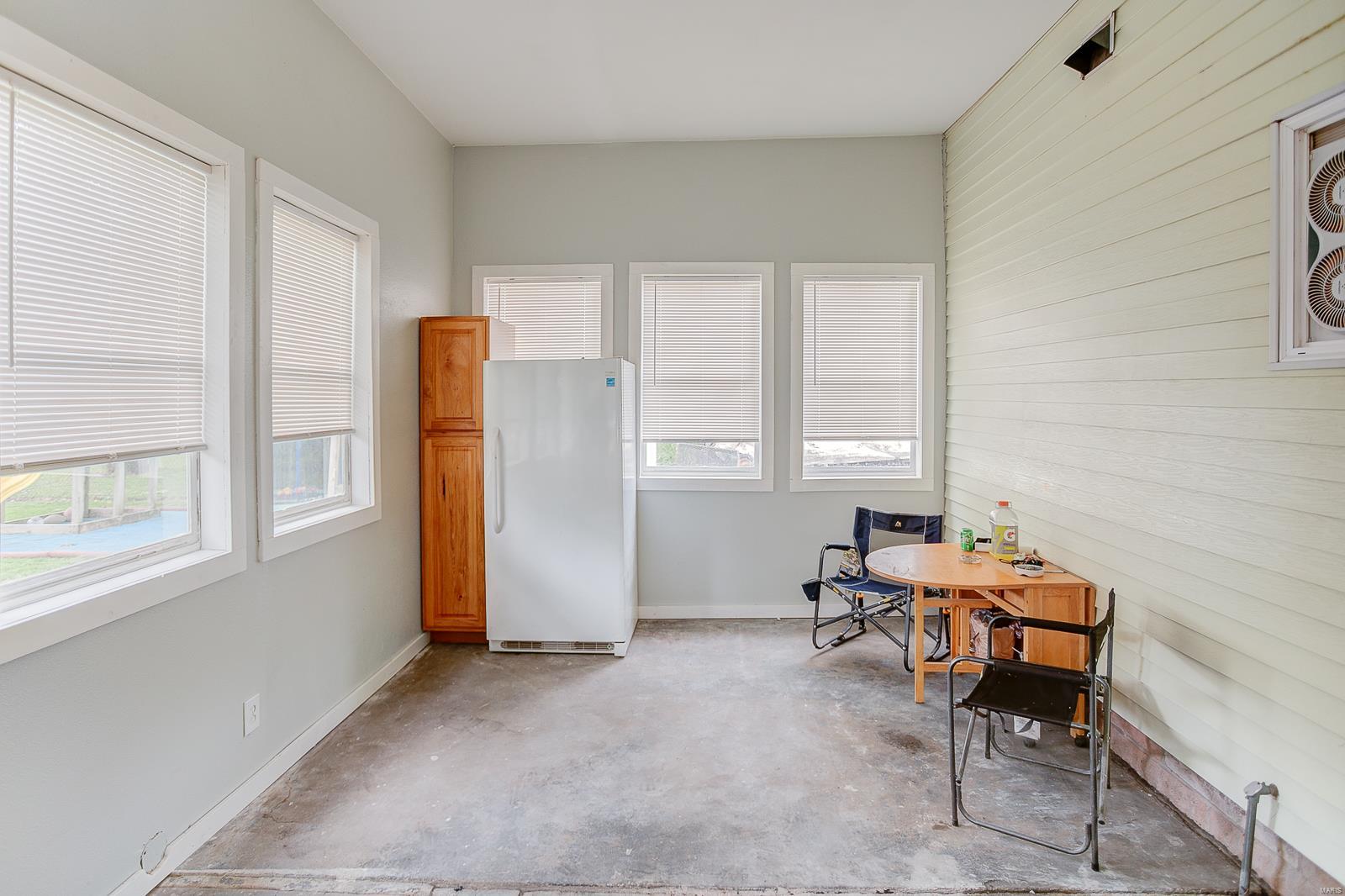4113 Old Alton Road Granite City, IL 62040 - Photo 20 of 28 Gallery Image 20