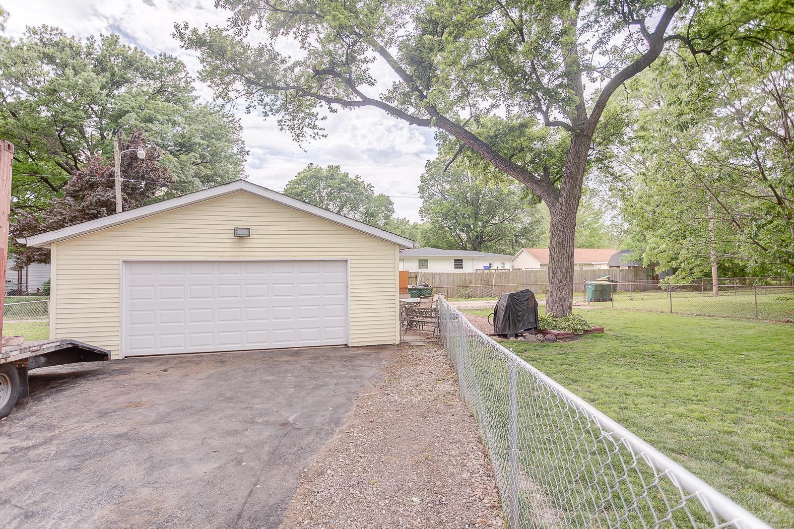 4113 Old Alton Road Granite City, IL 62040 - Photo 28 of 28 Gallery Image 28