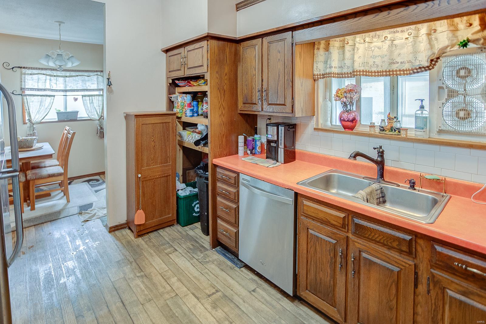 4113 Old Alton Road Granite City, IL 62040 - Photo 6 of 28 Gallery Image 6