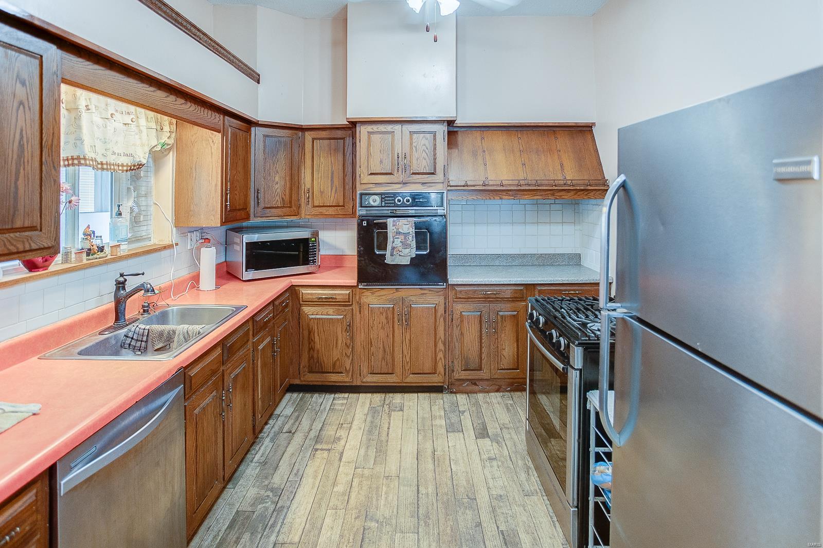 4113 Old Alton Road Granite City, IL 62040 - Photo 7 of 28 Gallery Image 7