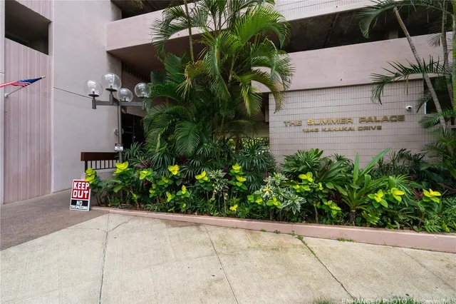 $2,500 | 1848 Kahakai Drive, Unit 1802, Honolulu, HI 96814