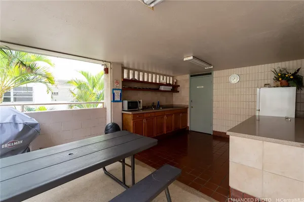 $2,500 | 1848 Kahakai Drive, Unit 1802, Honolulu, HI 96814
