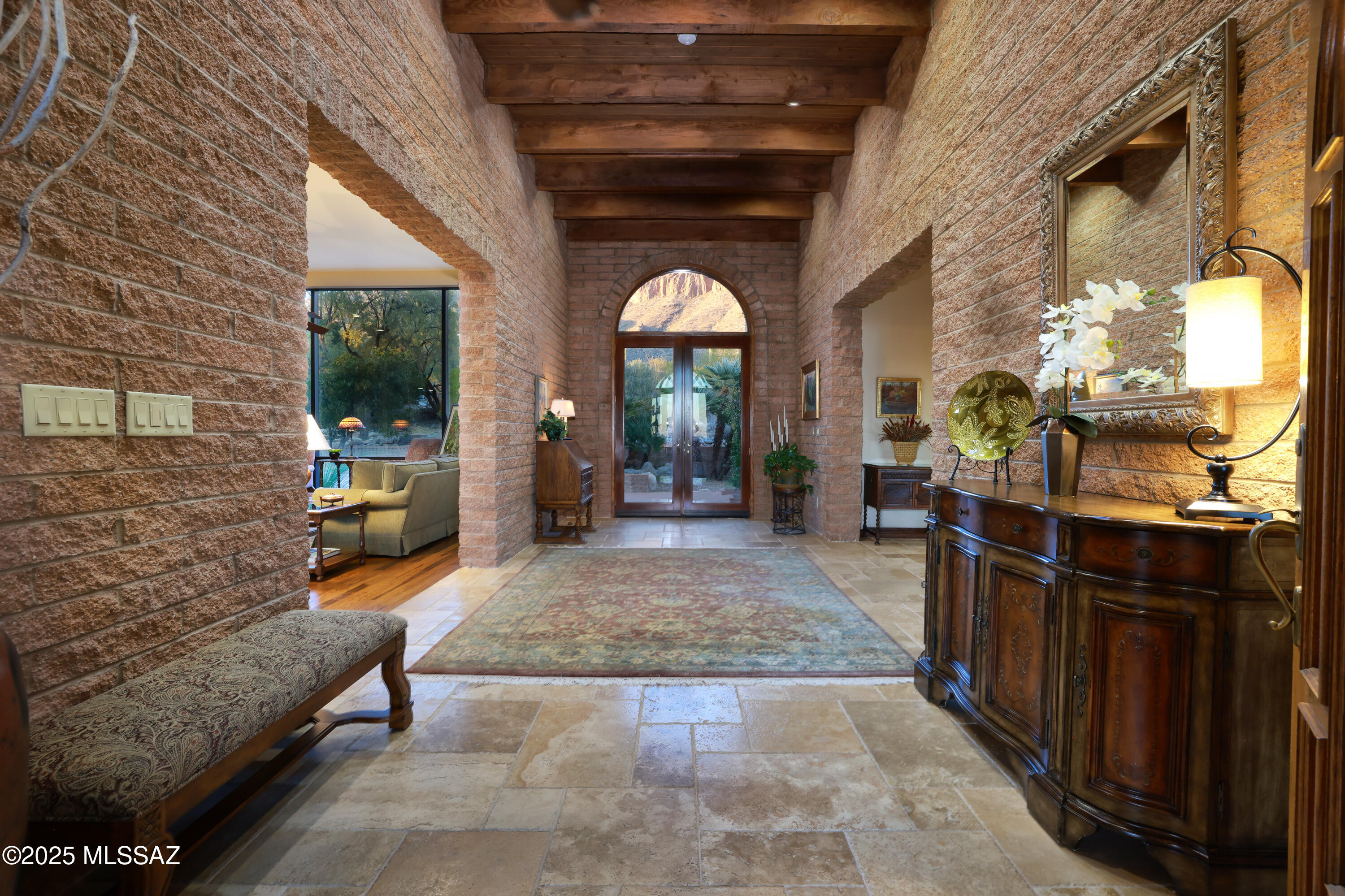 7340 North Cathedral Rock Road Tucson, AZ 85718 - Photo 5 of 50 Gallery Image 5