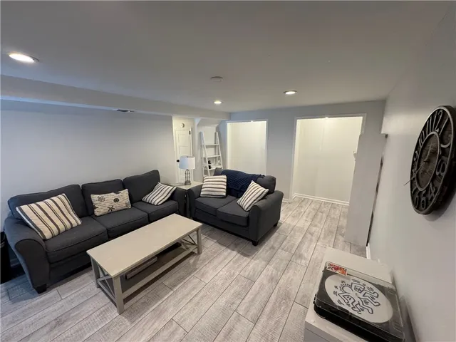 $2,250 | 115 Harbor Lights Drive, Salem, SC 29676