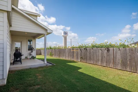 $275,000 | 314 Sunshine Lane, Kyle, TX 78640