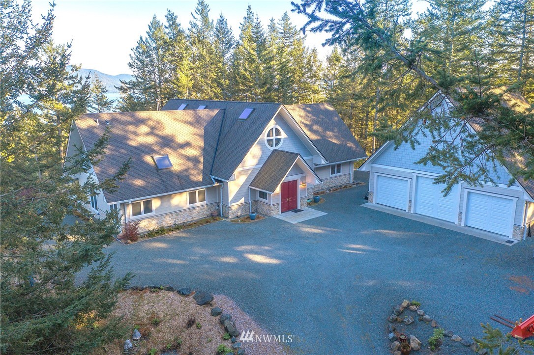 729 Roehl's Hill Road Orcas Island, WA 98279 - Photo 2 of 25 Gallery Image 2