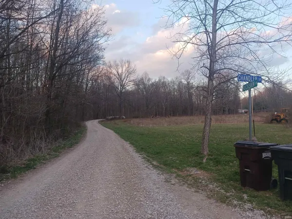 $164,499 | 10801 Buckskin, Poland, IN 47868