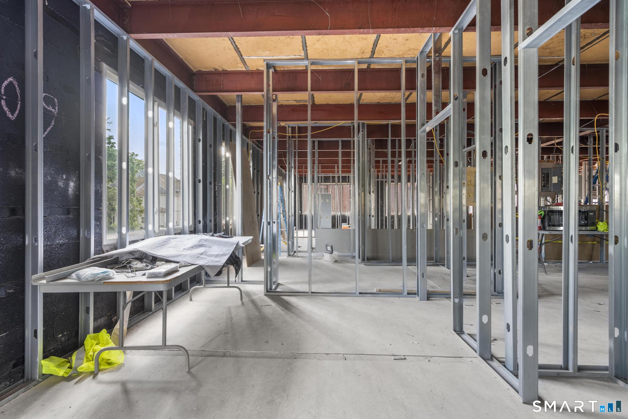 621 Farmington Avenue Hartford, CT 06105 - Photo 32 of 39