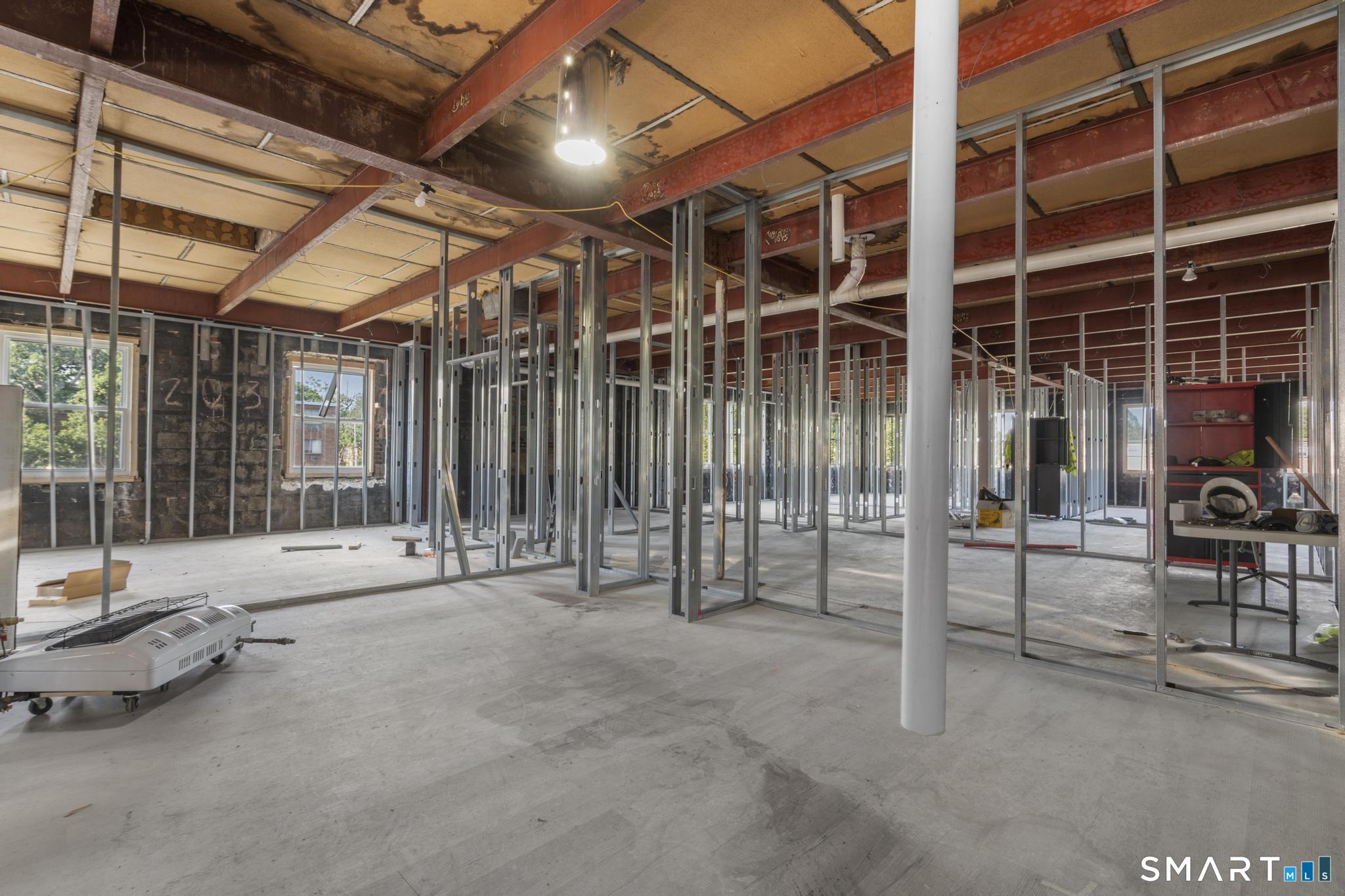 621 Farmington Avenue Hartford, CT 06105 - Photo 33 of 39