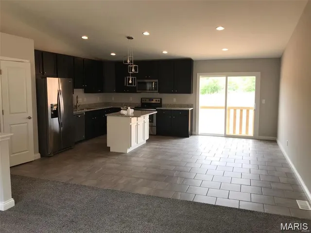 $1,900 | 314 Touchdown Drive, Foristell, MO 63348