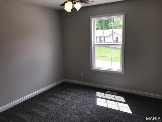 $1,900 | 314 Touchdown Drive, Foristell, MO 63348