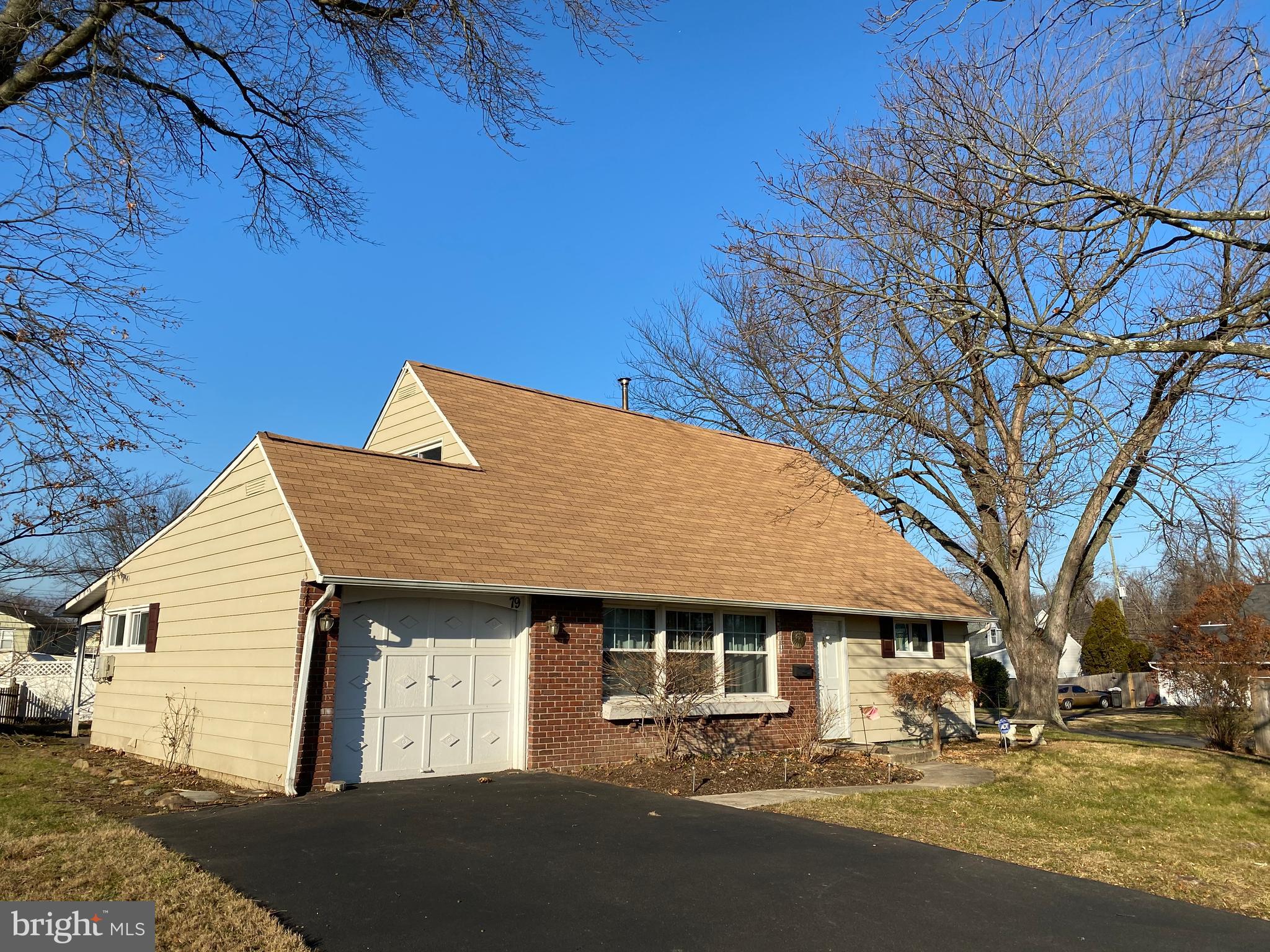 79 Quarry Road Levittown, PA 19057 - Photo 1 of 23 Gallery Image 1