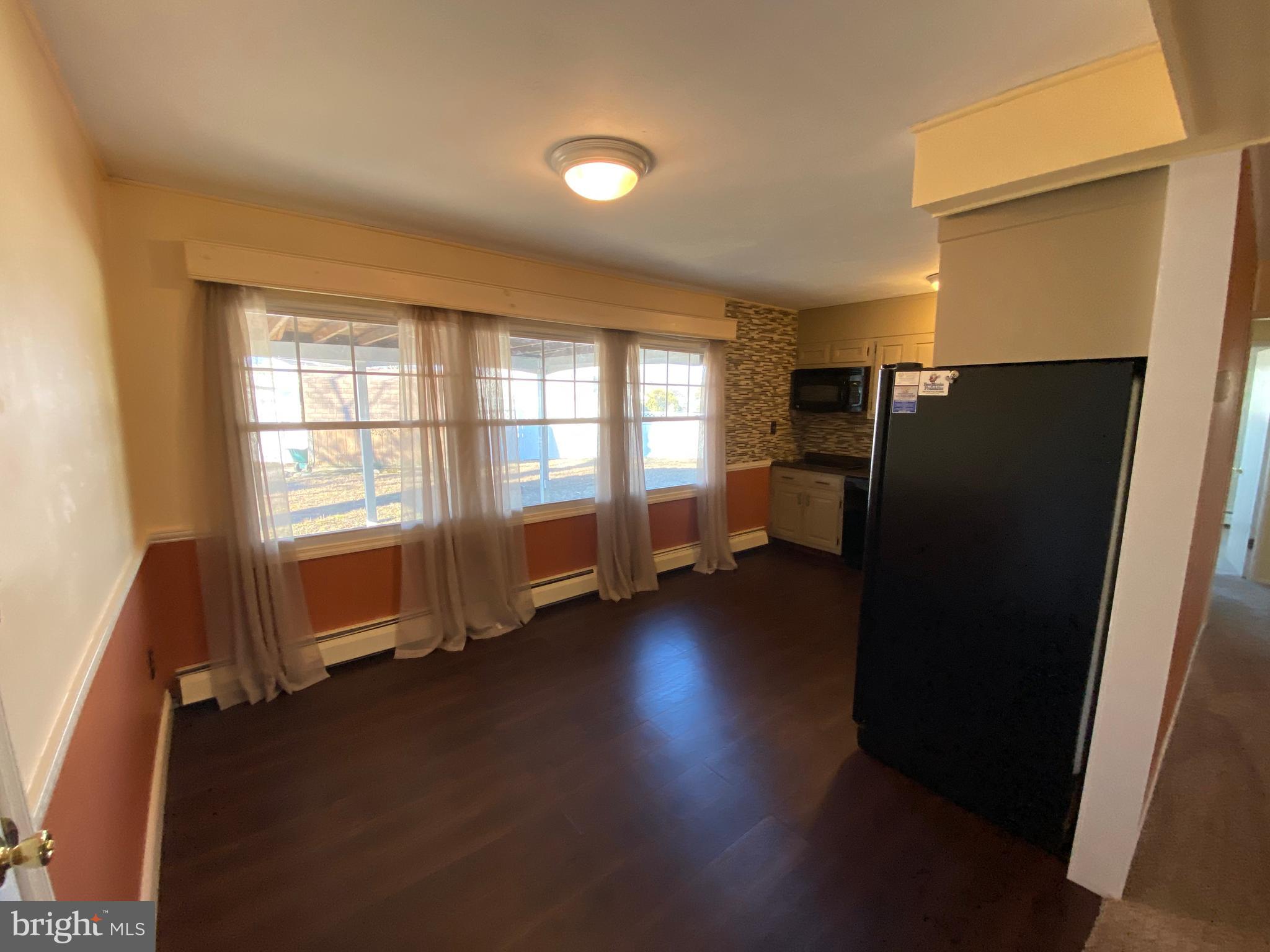 79 Quarry Road Levittown, PA 19057 - Photo 5 of 23 Gallery Image 5