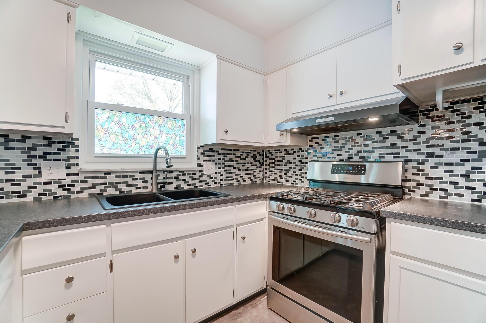 3852 Beulah Road Columbus, OH 43224 - Photo 14 of 44 Kitchen