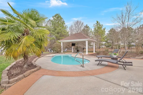 $800,000 | 1862 White Fawn Lane, Rock Hill, SC 29730