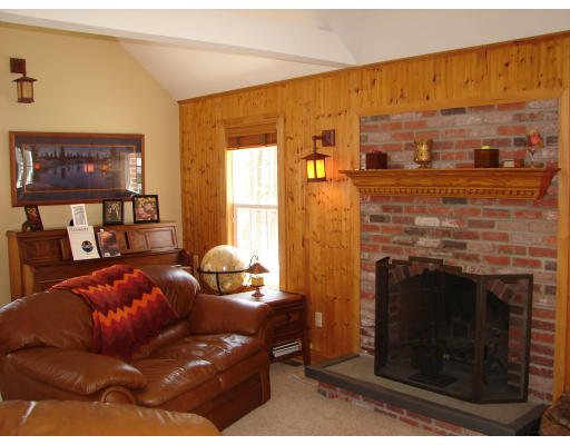 264 Manchaug Road Sutton, MA 01590 - Photo 6 of 22
