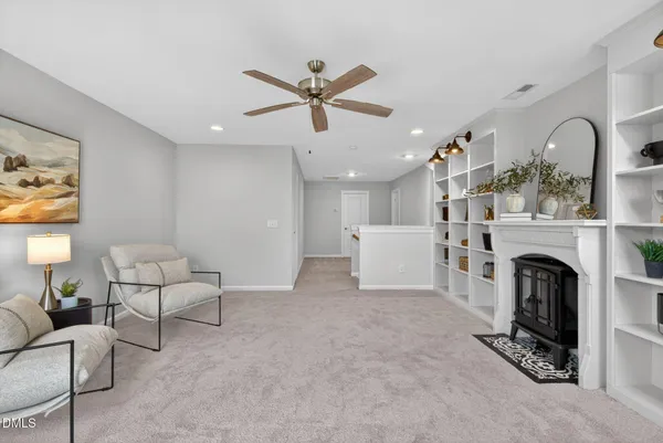 $525,000 | 717 Churton Place, Cary, NC 27518