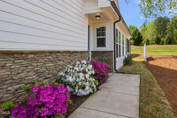 $525,000 | 717 Churton Place, Cary, NC 27518