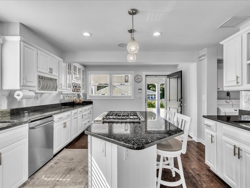 6 Strathmore Road North Dartmouth, MA 02747 - Photo 21 of 42