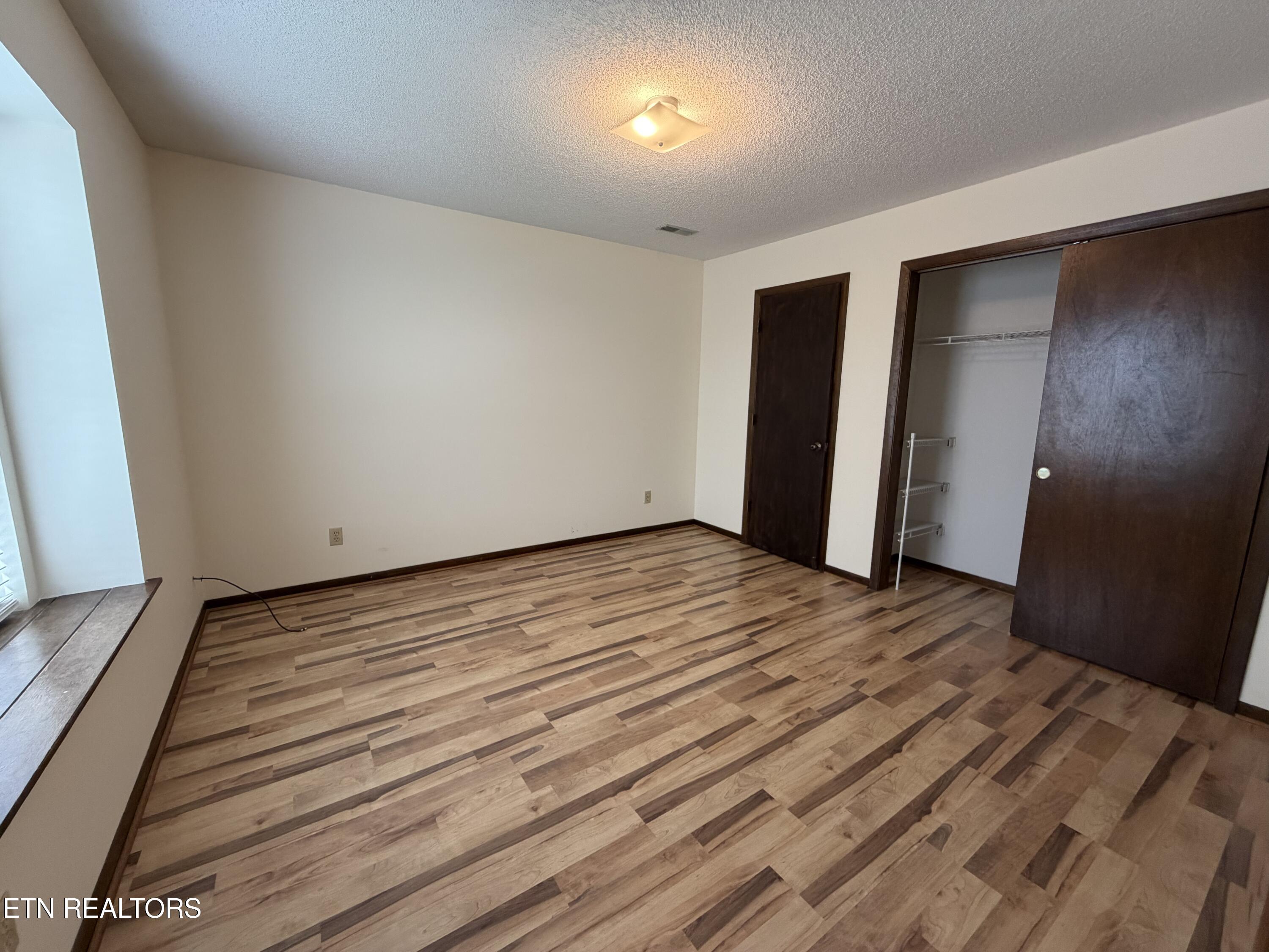 9112 Colchester Ridge Road Knoxville, TN 37922 - Photo 8 of 16 2nd bedroom