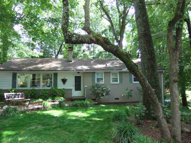 59 Nottingham Road Greenville, SC 29607 - Photo 17 of 18