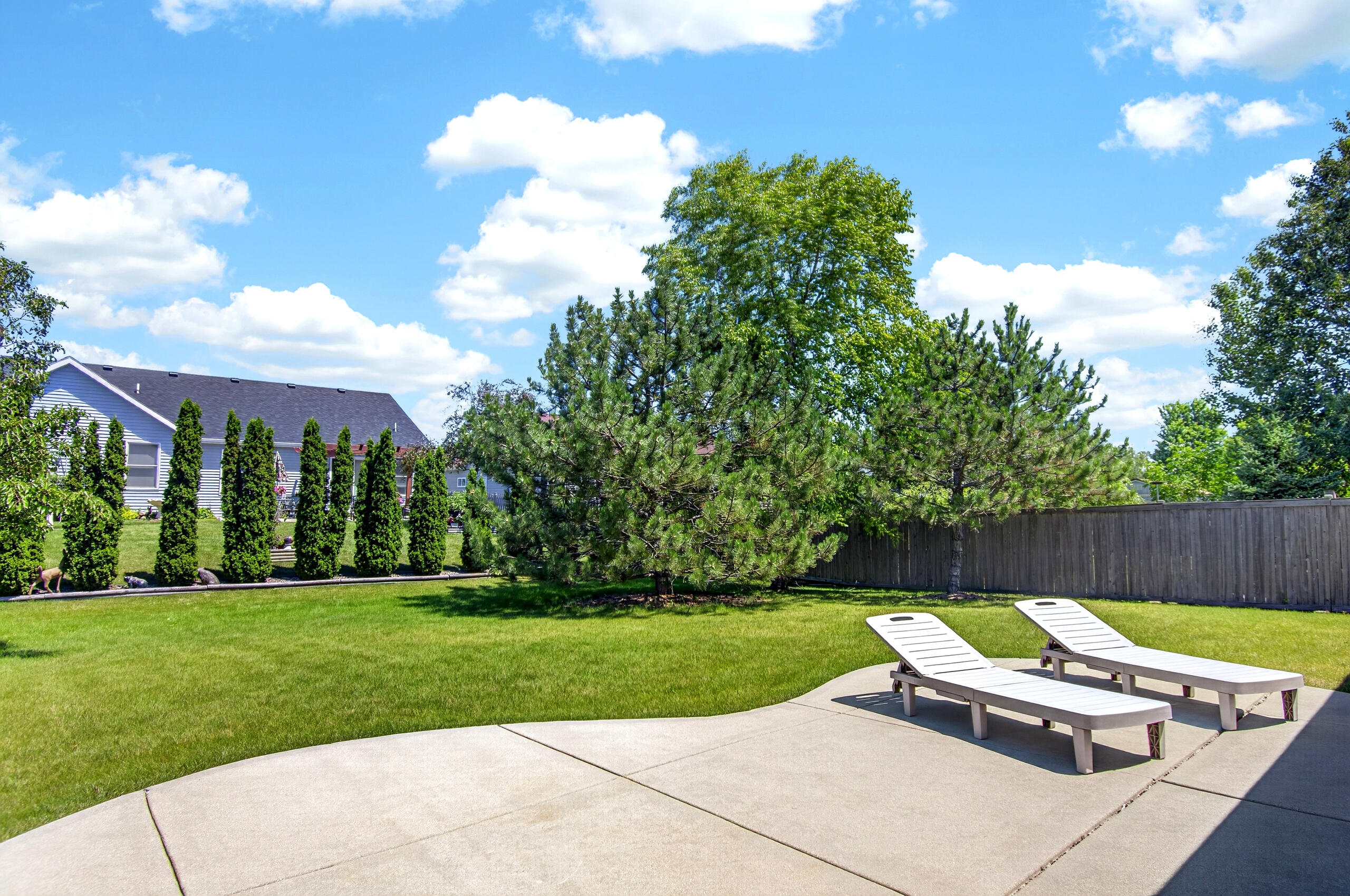 9300 63rd Street Kenosha, WI 53142 - Photo 22 of 24 IMG_4721