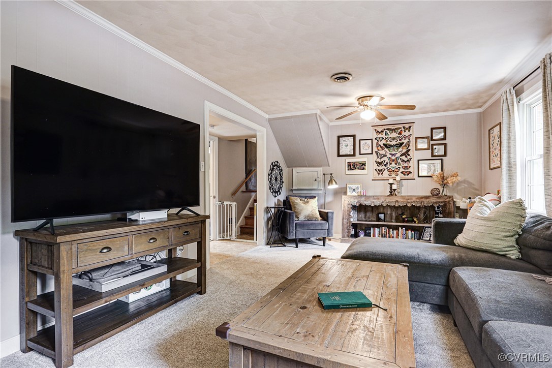 2005 Marroit Road Henrico, VA 23229 - Photo 22 of 40 The perfect space to relax by the fire and binge w