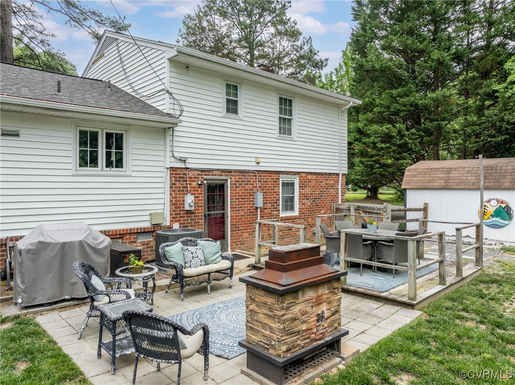 2005 Marroit Road Henrico, VA 23229 - Photo 30 of 40 Set up your firepit and enjoy evenings by the fire