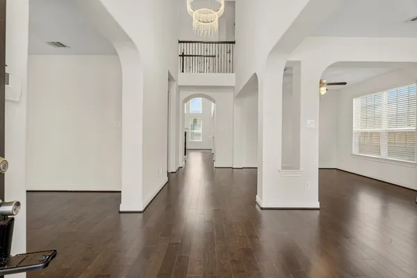 $3,725 | 2202 Lago Canyon Court, Pearland, TX 77089