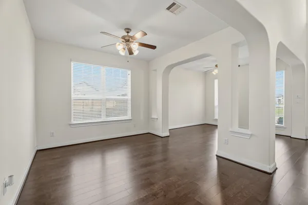 $3,700 | 2202 Lago Canyon Court, Pearland, TX 77089