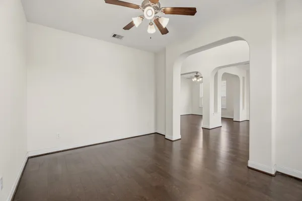 $3,700 | 2202 Lago Canyon Court, Pearland, TX 77089