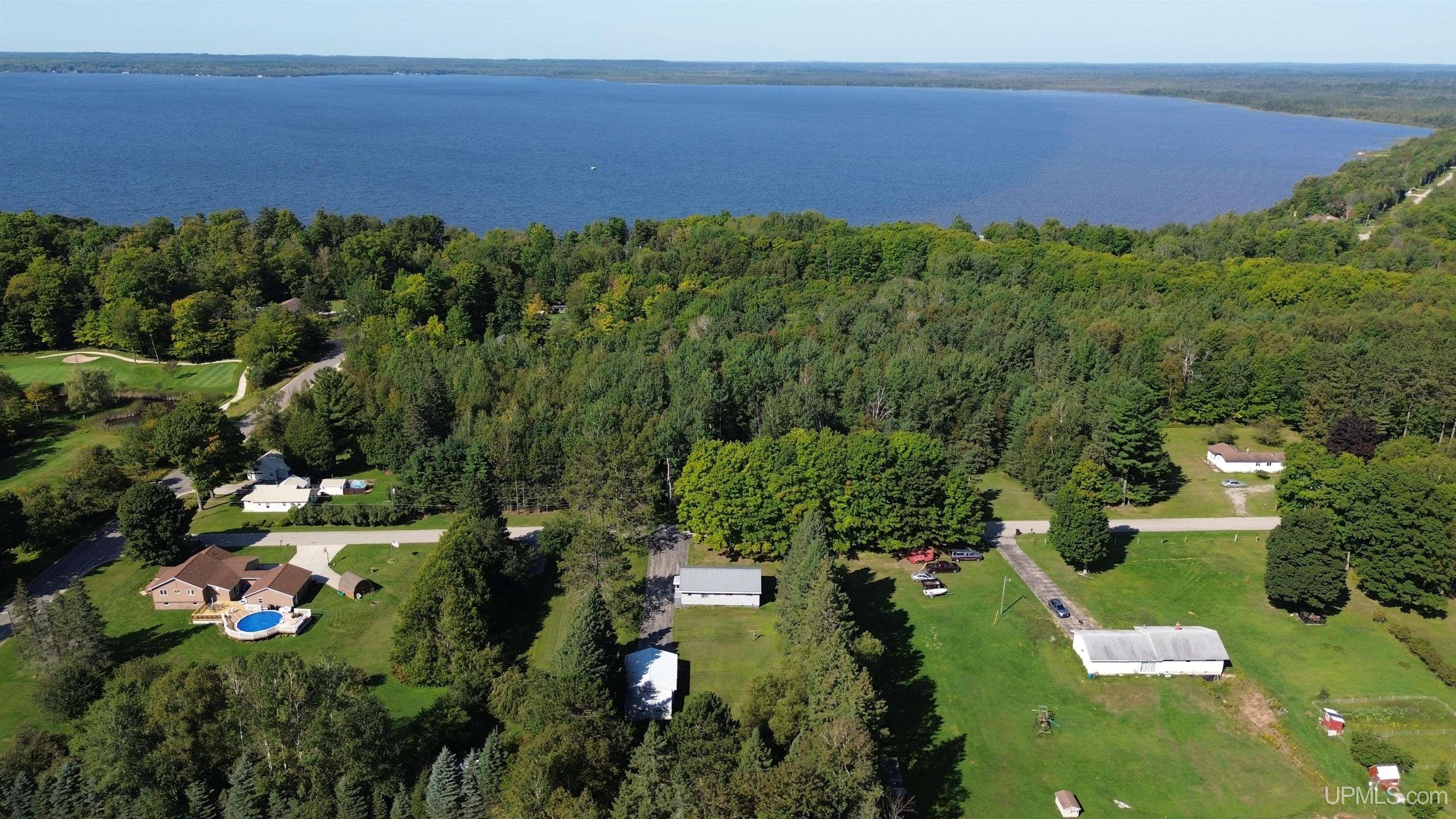 1628 Fisette Road Manistique, MI 49854 - Photo 9 of 38 Gallery Image 9