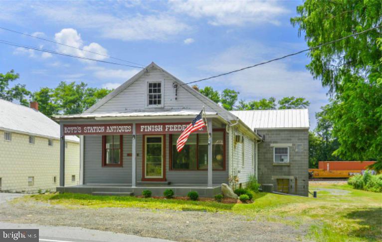 15120 Barnesville Road Boyds, MD 20841 - Photo 2 of 16