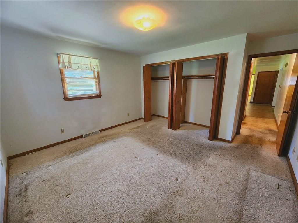 3060 Valley View Road Clark, PA 16113 - Photo 12 of 24 an empty room with windows