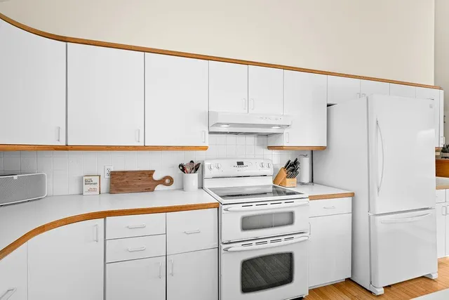 $749,900 | 86360 Meyers-Olson Road, Bayfield, WI 54814