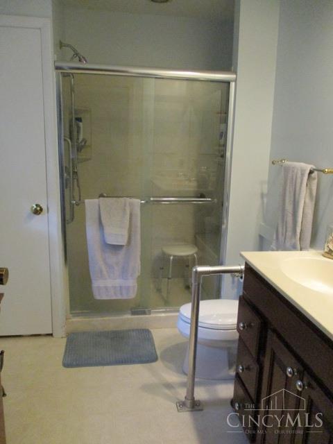 1073 Davis Road Hamilton, OH 45013 - Photo 24 of 33
