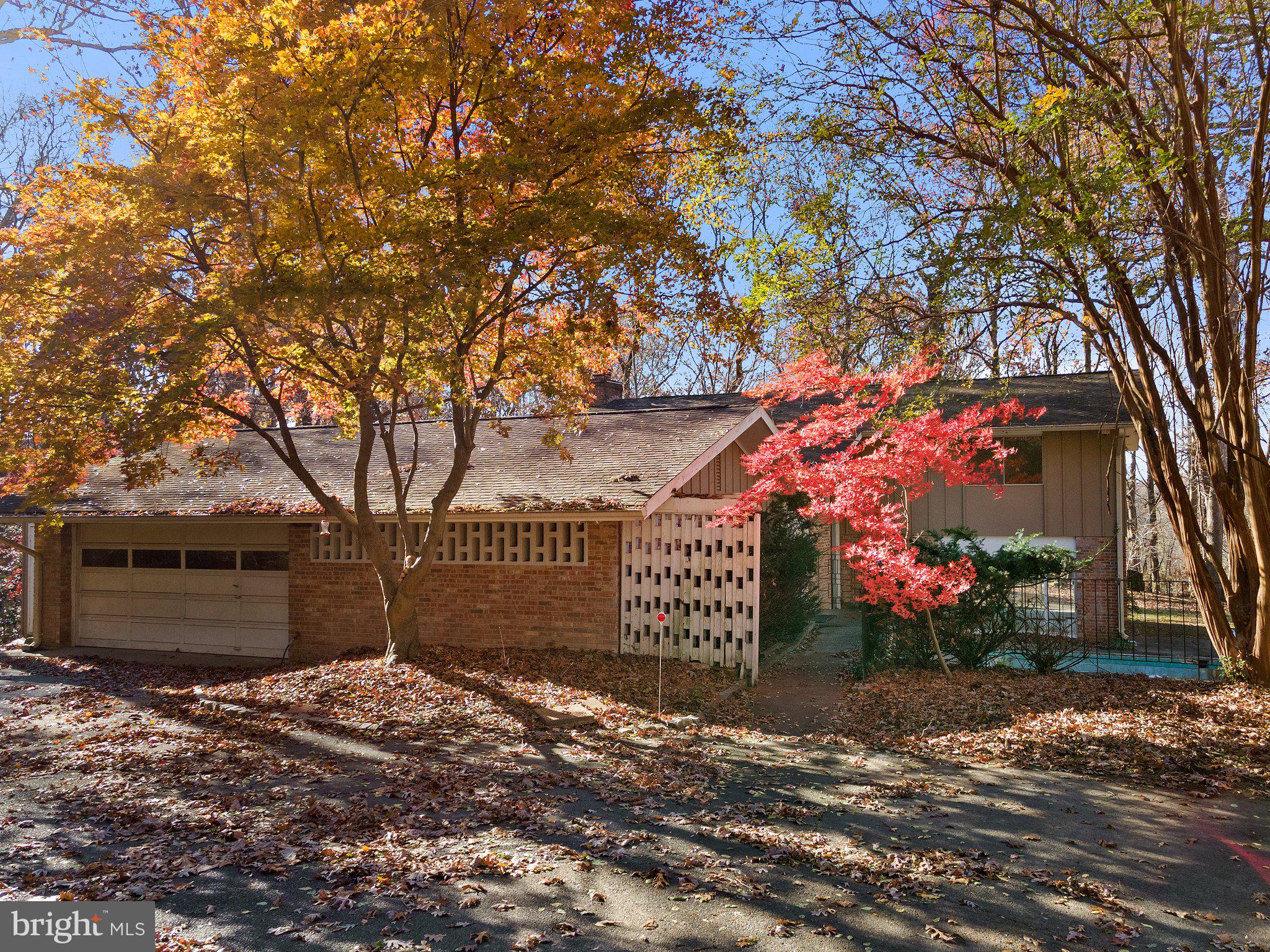 10611 Vale Road Oakton, VA 22124 - Photo 38 of 99 Gallery Image 38