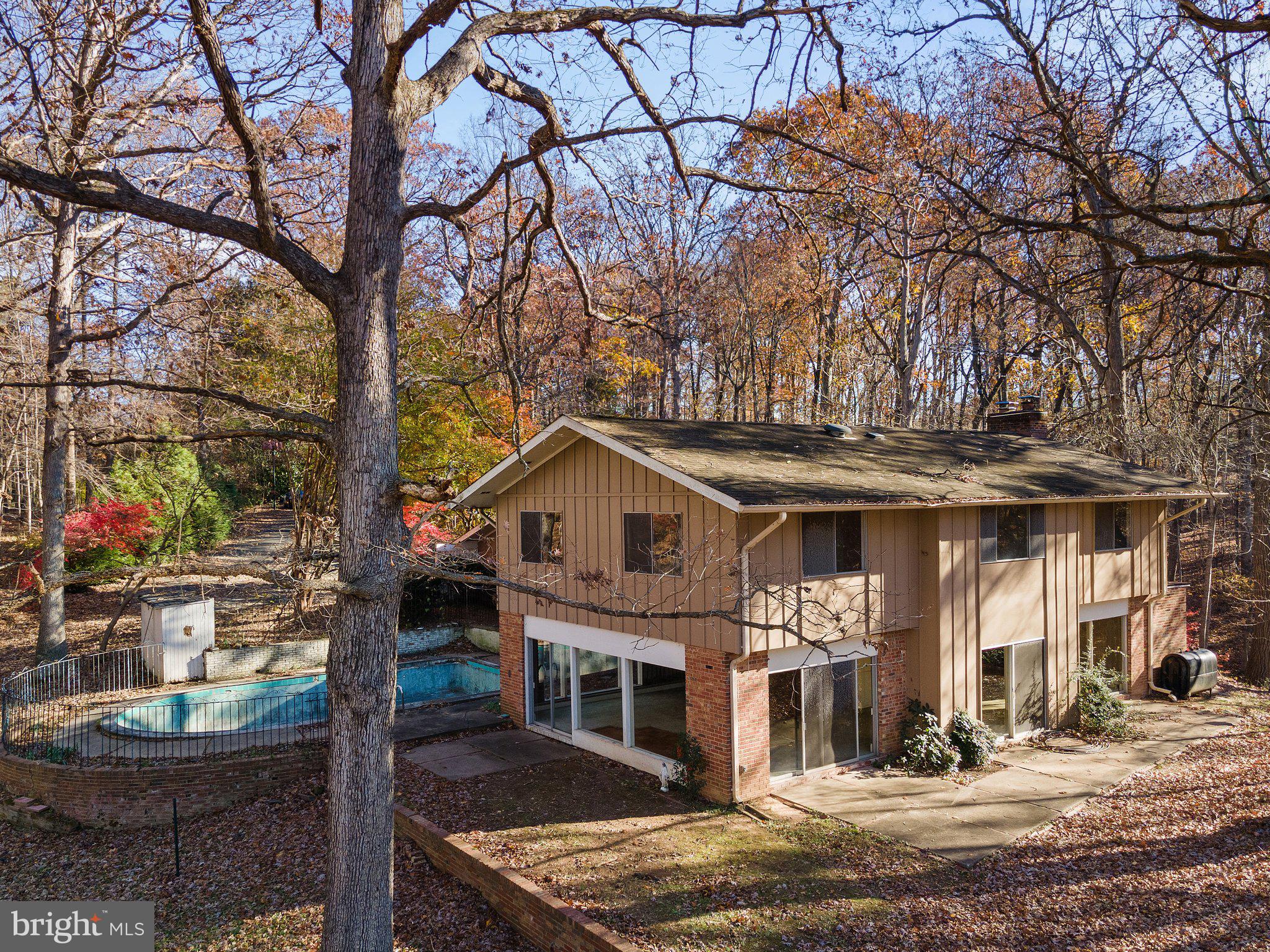10611 Vale Road Oakton, VA 22124 - Photo 55 of 99 Gallery Image 55