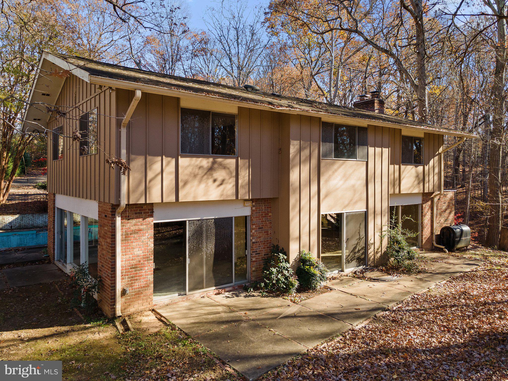 10611 Vale Road Oakton, VA 22124 - Photo 57 of 99 Gallery Image 57