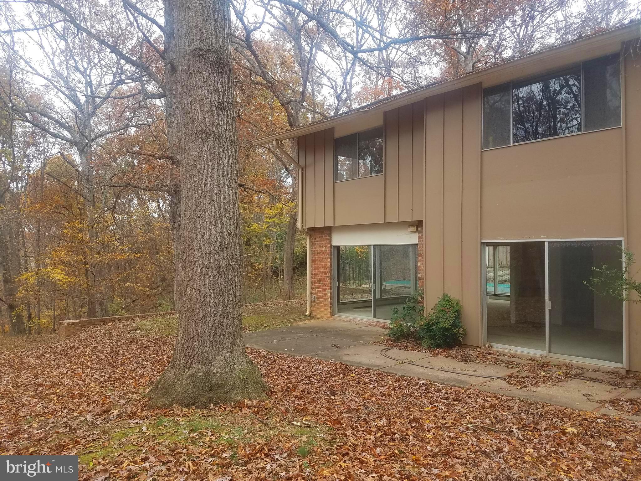 10611 Vale Road Oakton, VA 22124 - Photo 81 of 99 Gallery Image 81