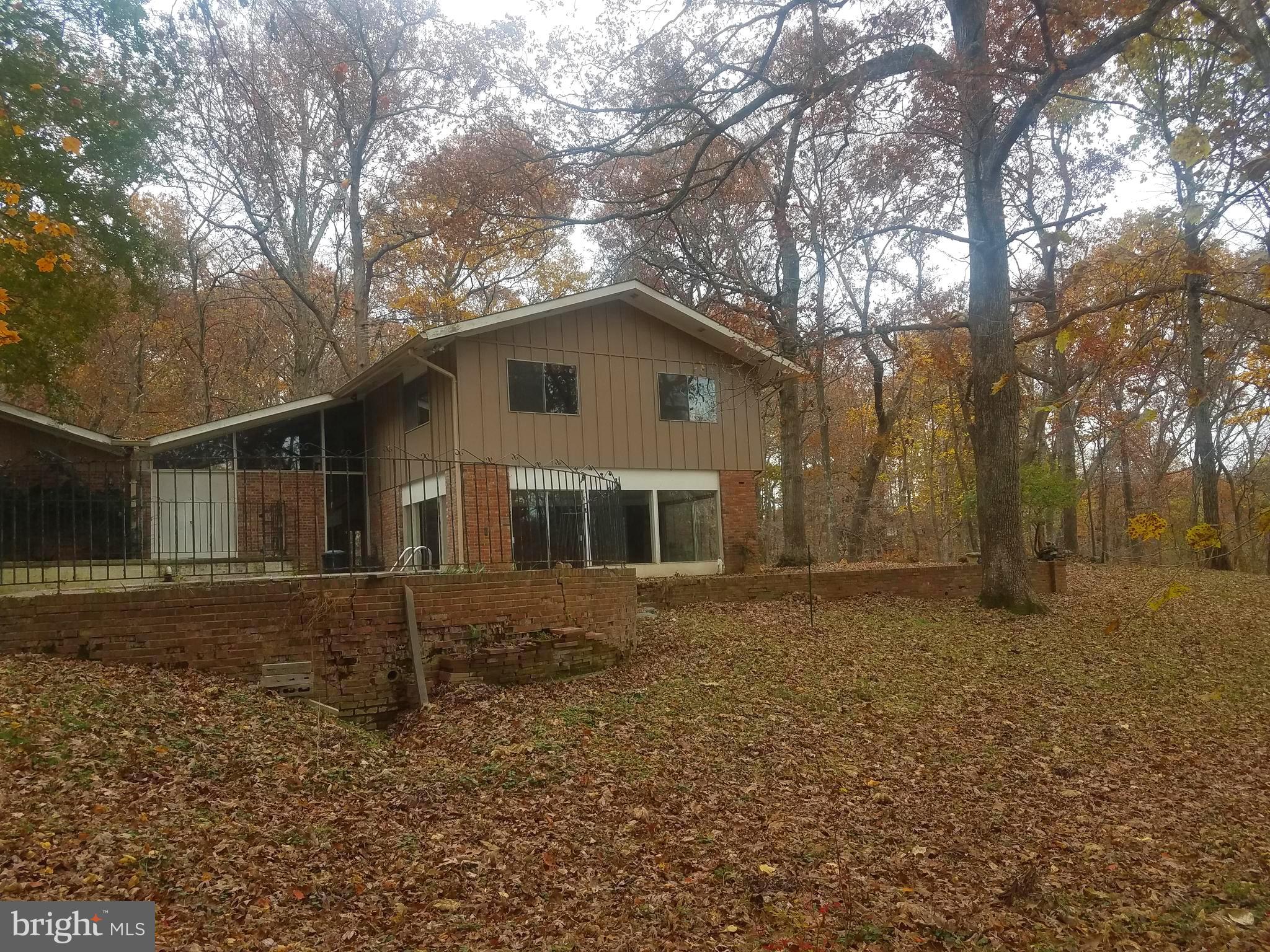10611 Vale Road Oakton, VA 22124 - Photo 88 of 99 Gallery Image 88