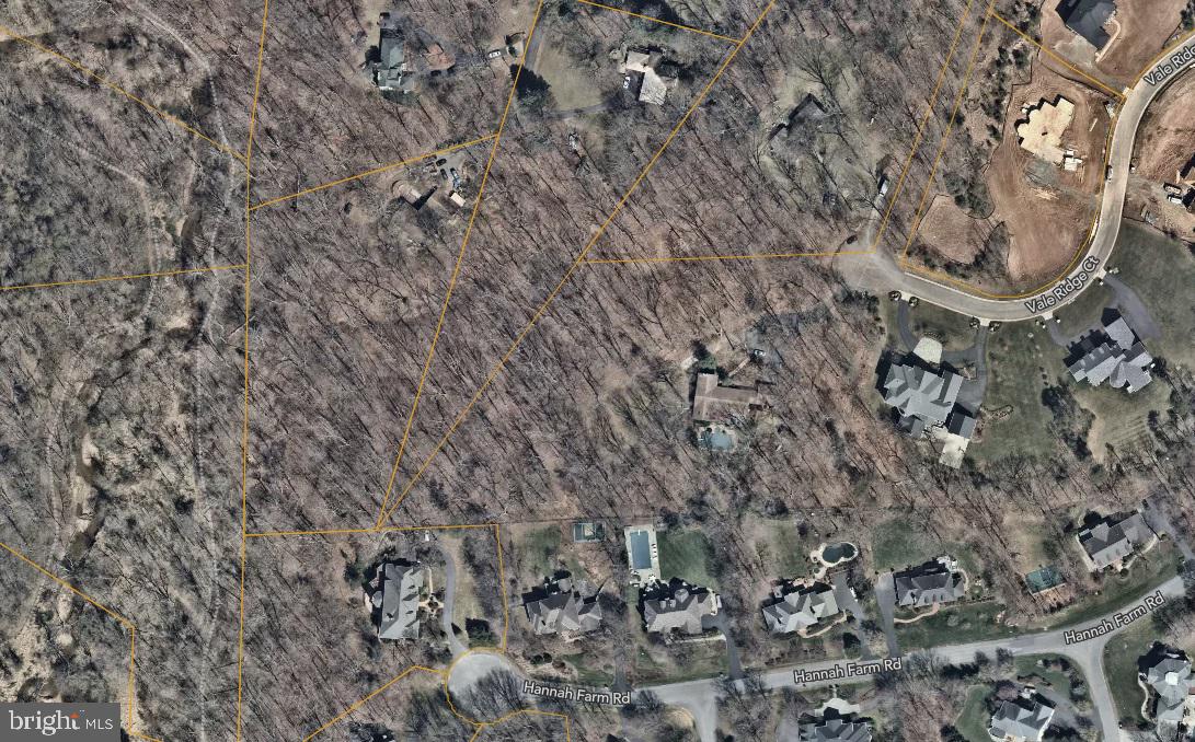 10611 Vale Road Oakton, VA 22124 - Photo 98 of 99 Gallery Image 98