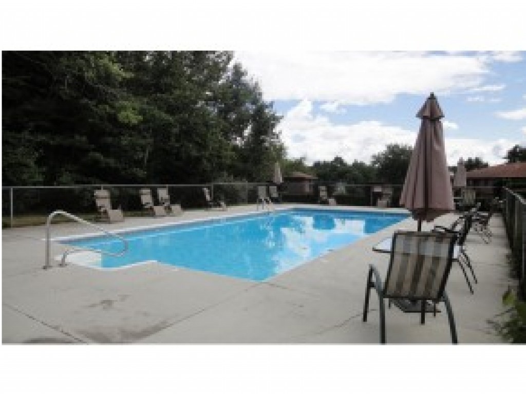 29 Old Hackett Hill Road, Unit 3H Manchester, NH 03102 - Photo 6 of 10 Gallery Image 6