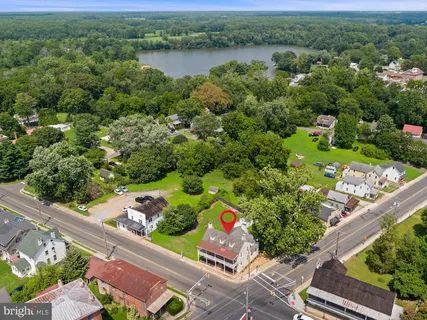 $274,000 | 4 North Greenwich Street, Alloway, NJ 08001