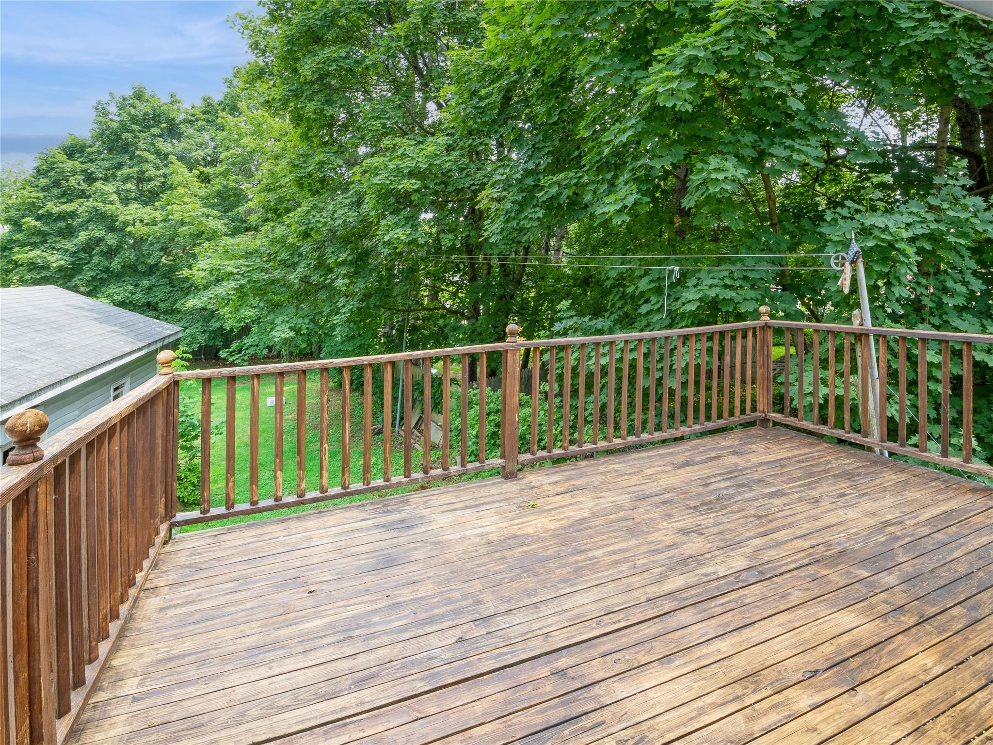 413 Vassar Road Poughkeepsie, NY 12603 - Photo 32 of 38