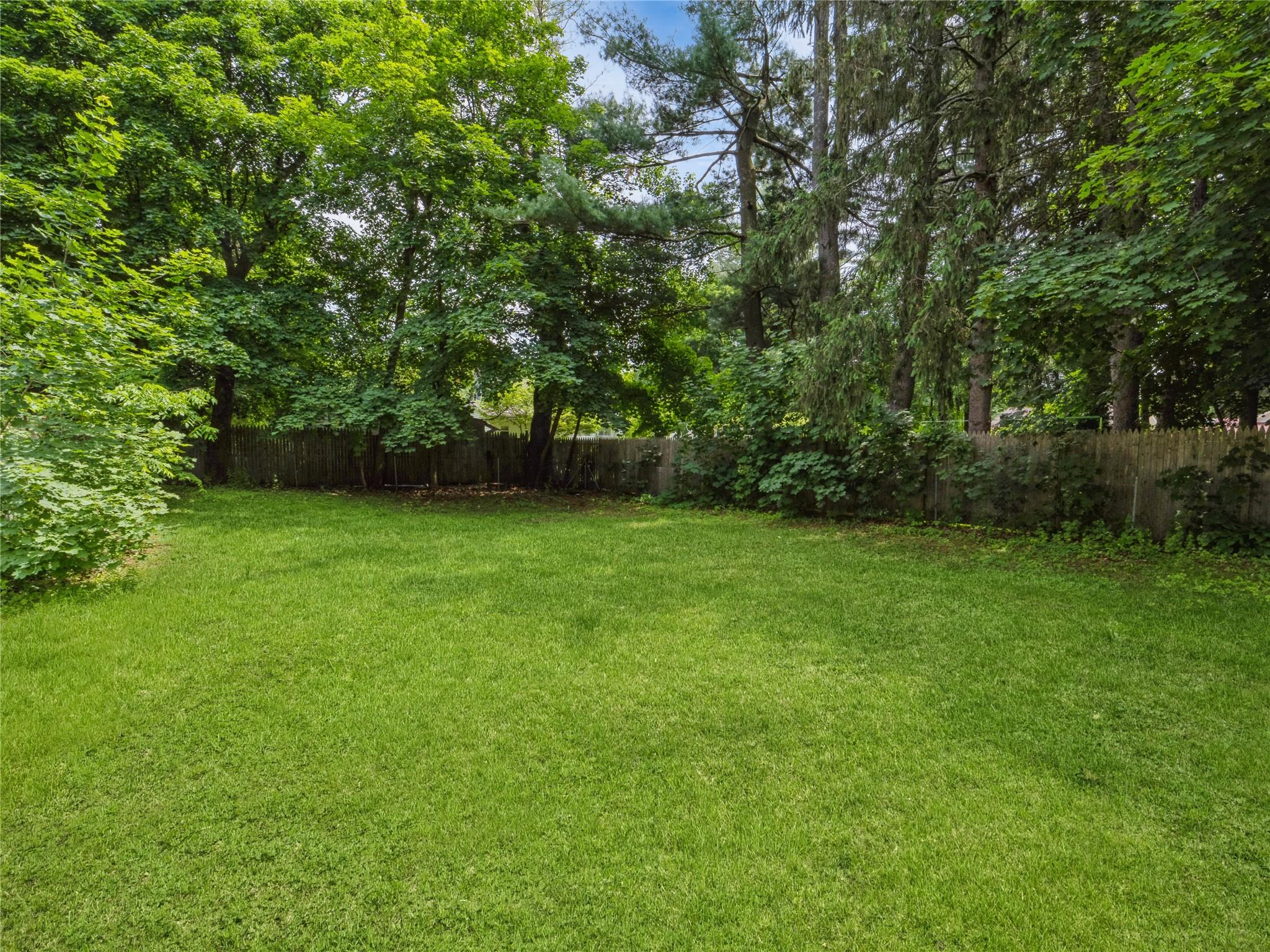 413 Vassar Road Poughkeepsie, NY 12603 - Photo 36 of 38 a view of a green yard