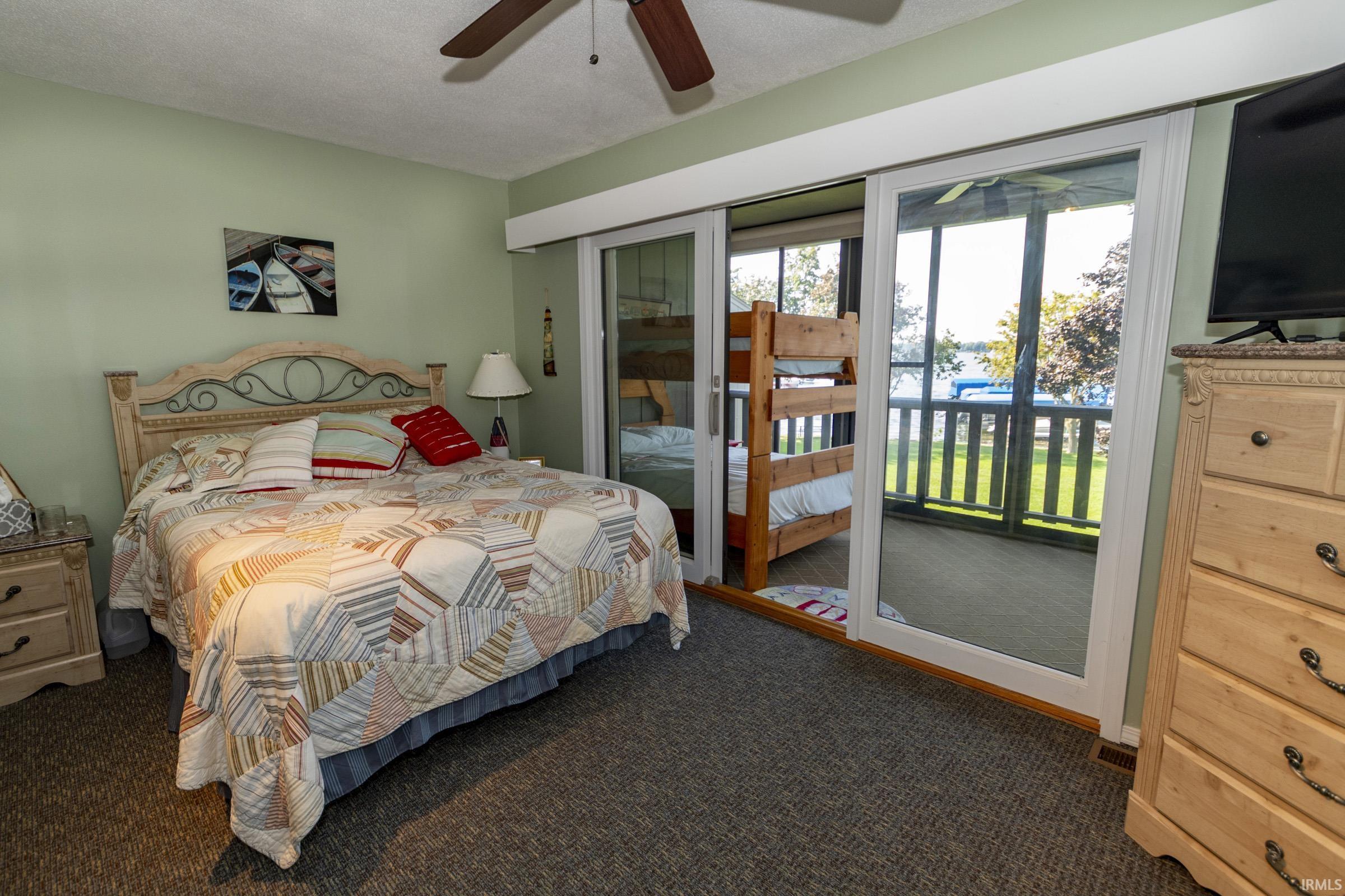12601 Pleasant Grove Road, Unit 6 Syracuse, IN 46567 - Photo 16 of 20 Gallery Image 16