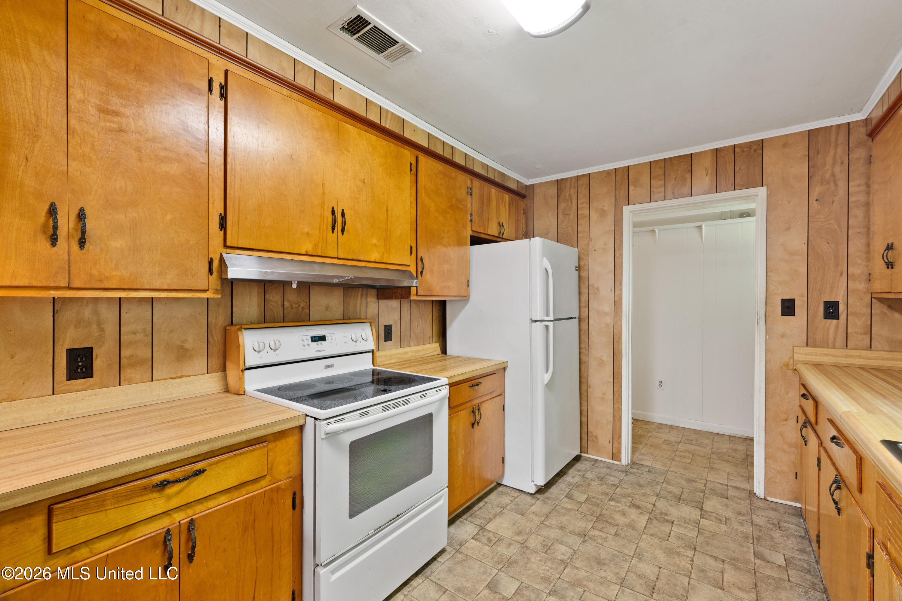 324 Peps Point Road Hattiesburg, MS 39401 - Photo 15 of 38 324_Peps_Point_Rd-15